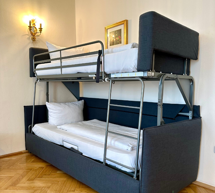 Etagensofa Meran im Hotel Fletzinger