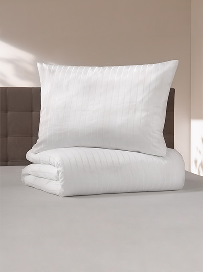 Damask lightweight bed linen Locarno | white 