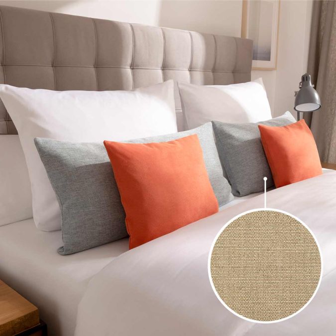 Decorative cushion cover without stand-up seam with Pescara | cappuccino 