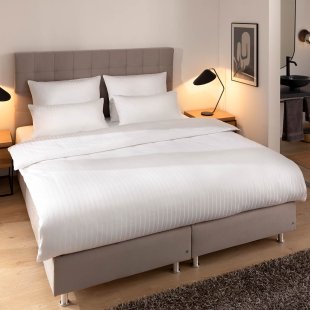 Satin bed linen Lyon | white 