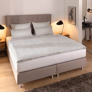 Satin bed linen pillow cover Lyon | pebble 