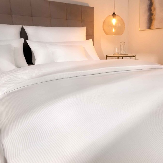 Satin bed linen Malaga | white 